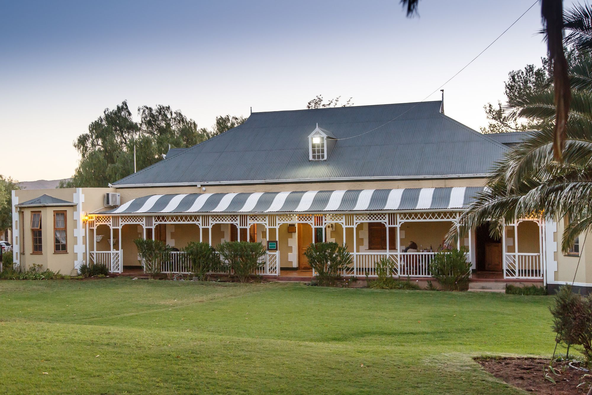 De Denne Country Guest House Oudtshoorn Buitenkant foto